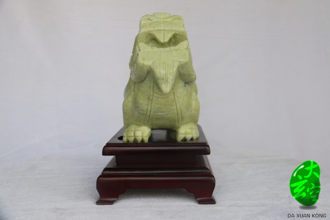 赑屃 大：16800￥ ?。?800￥